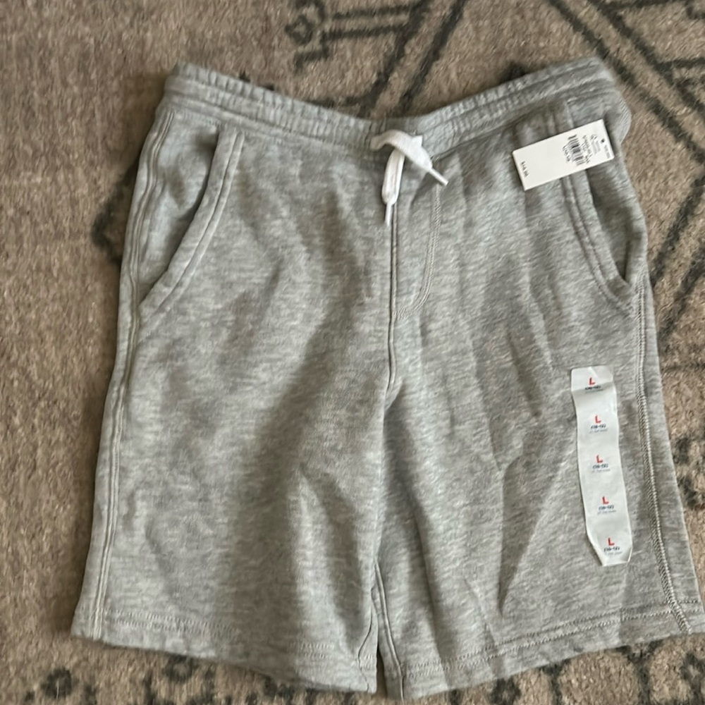 Boys Old Navy sweat shorts
